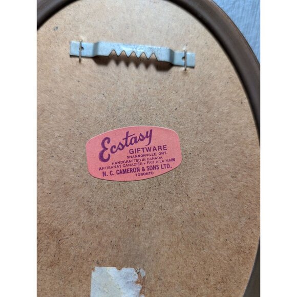 Vintage Ecstasy Oval Framed Embroidered Cardinal & Blue Jay Wall Art Set - Picture 5 of 7